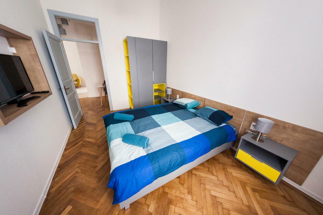 Central Luxury 3 Клуж-Напока Екстериор снимка